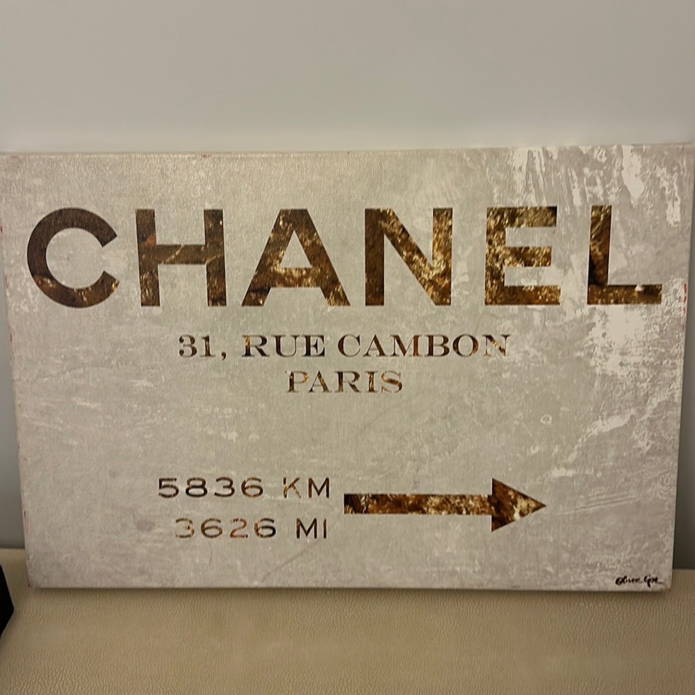 chanel picture frame